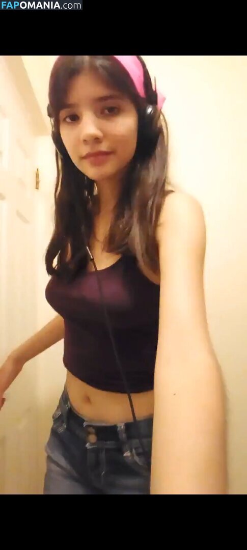 ValeCast0705 / Valeria Castañeda Nu OnlyFans  Foto vazada #1
