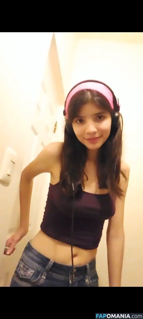 ValeCast0705 / Valeria Castañeda Nu OnlyFans  Foto vazada #7