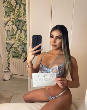 valeriaaa_rv