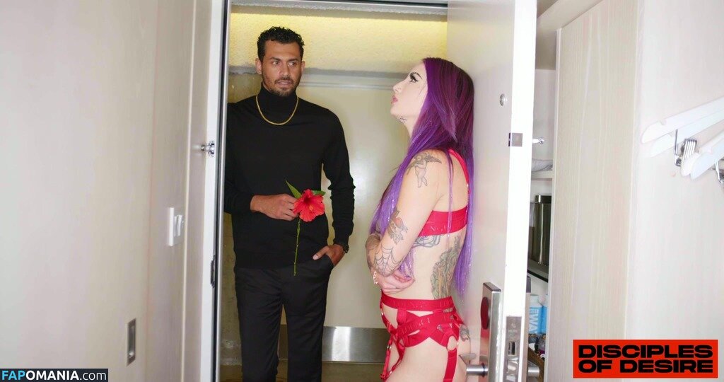 Val Steele / Valerica Steele / asphyxiateval / val_steele / valsteele Nu OnlyFans  Foto vazada #850