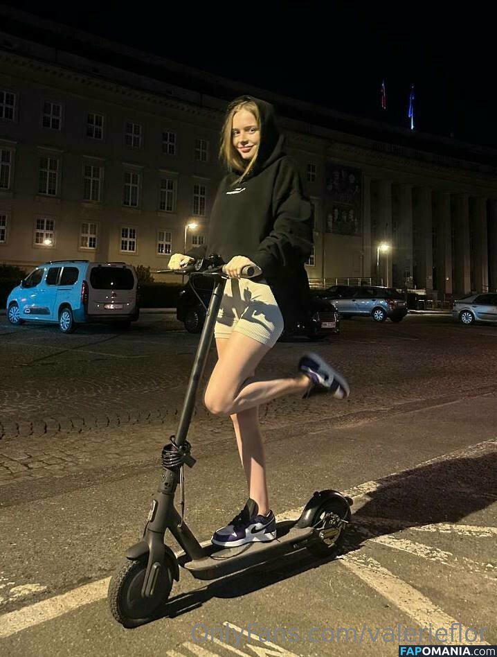 valerieflor / valerieflores Nu OnlyFans  Foto vazada #42