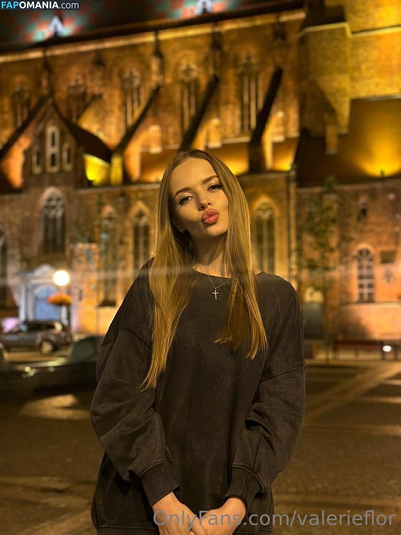 valerieflor / valerieflores Nu OnlyFans  Foto vazada #56