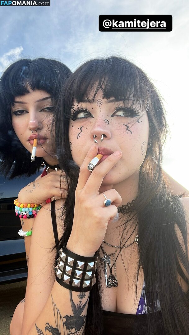 Peachyyval / Valvampire / kill.val / valerievampyr Nu OnlyFans  Foto vazada #87