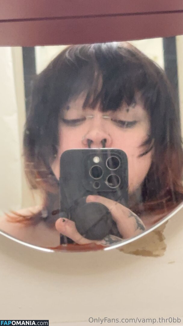 vamp.thr0b / vamp.thr0bb Nu OnlyFans  Foto vazada #16