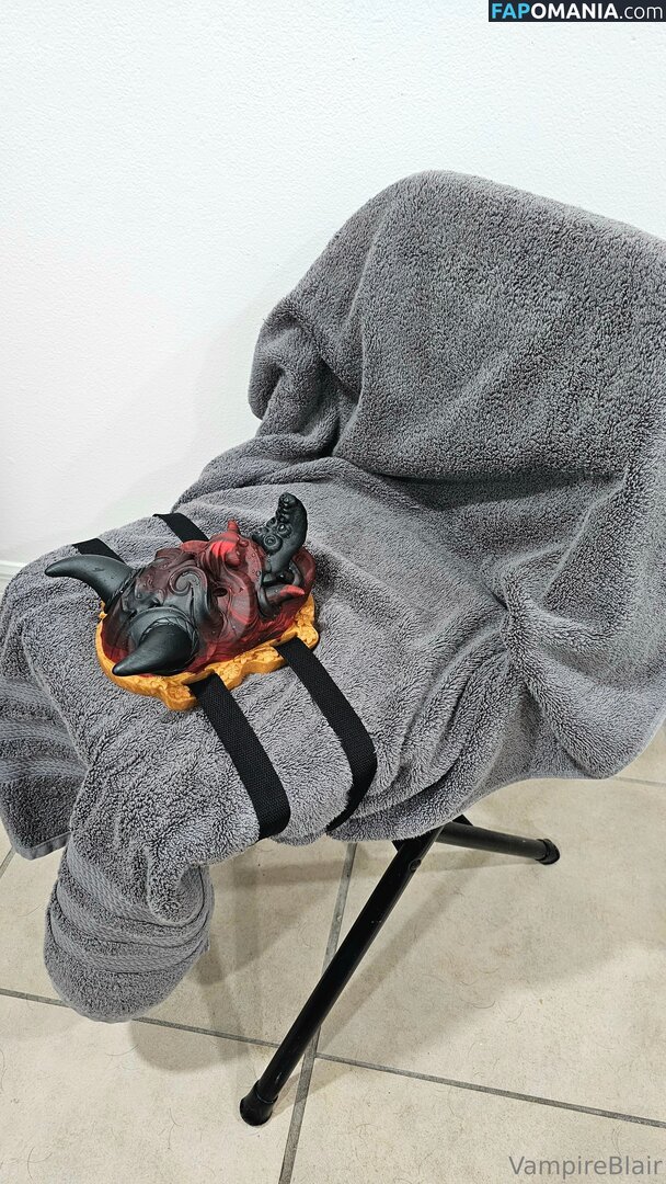 vampire.blair / vampireblair Nu OnlyFans  Foto vazada #4