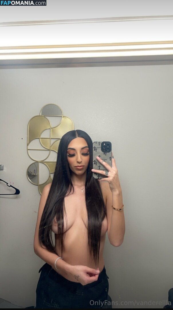 Onlyfans.com / Savannah / Vanderellla Nu OnlyFans  Foto vazada #1