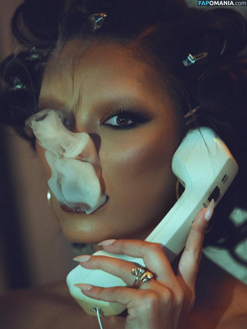 Vanessa Curry / https: / vanessacurry Nu OnlyFans  Foto vazada #2