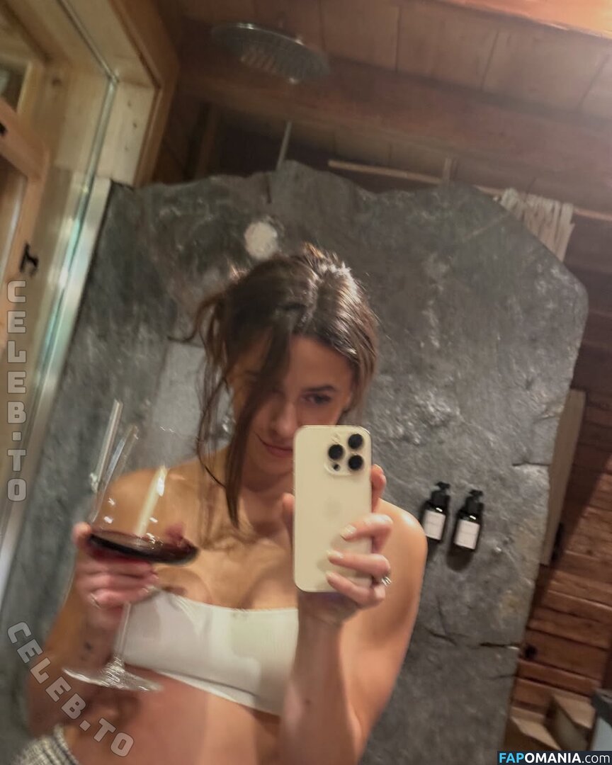 Vanessa Mai / https: / missvenessamai / vanessa.mai / vanessa.mai.official / vanessa_mai / vanessamai Nu OnlyFans  Foto vazada #669