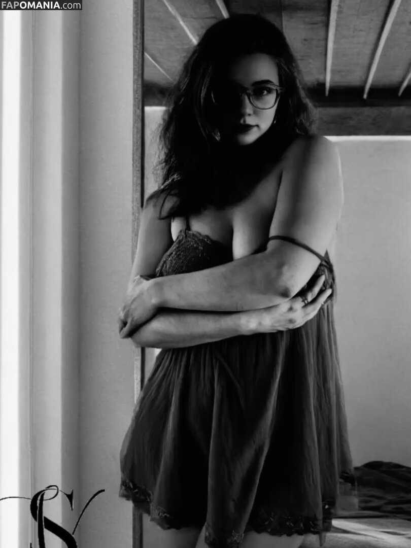 Sarah Venus / Venus Sarah / sarahvenusofficial / thecosmic_sarah Nu OnlyFans  Foto vazada #1