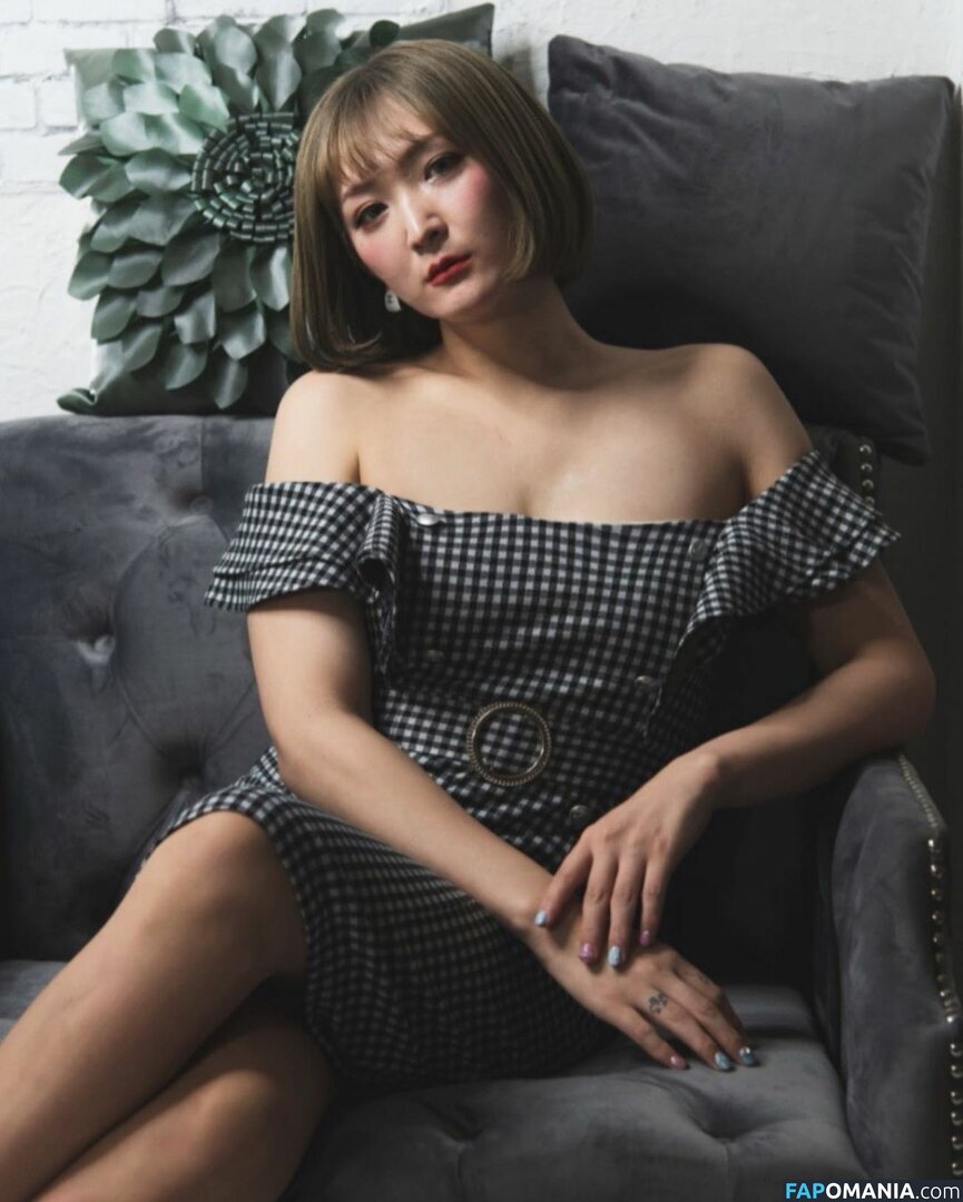 Asuka / Veny / Veny Asuka / asuka10272140 / https: / venytan_1027 Nu OnlyFans  Foto vazada #9