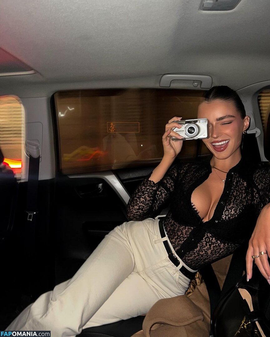 Veronica Kelegian / Veronicakelegian / https: Nu OnlyFans  Foto vazada #2