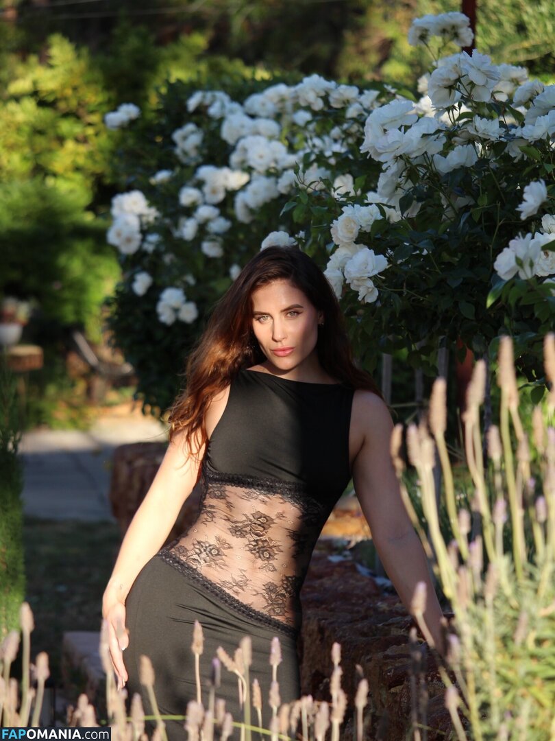 Veronica Shenton / veronica_amber_peace Nu OnlyFans  Foto vazada #7