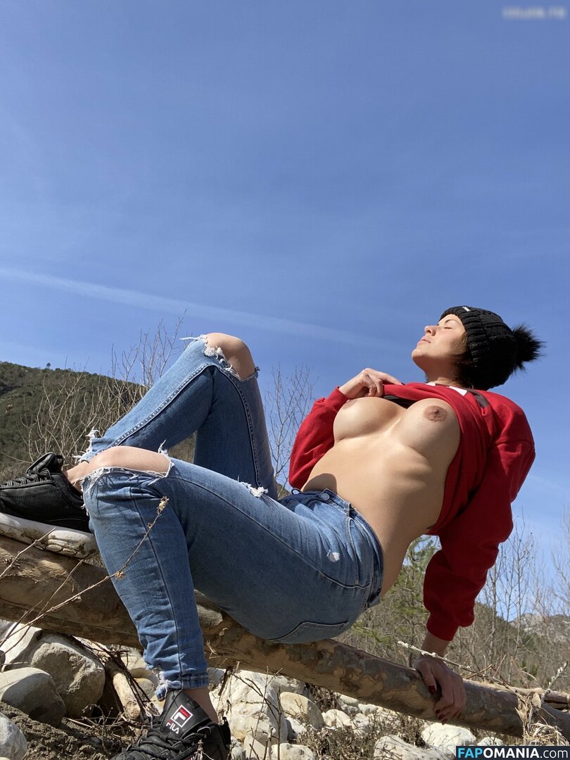 Vic Alouqua / vicalouquaoff / vicalouquaofficial / victoriafitfrance1 Nu OnlyFans  Foto vazada #78
