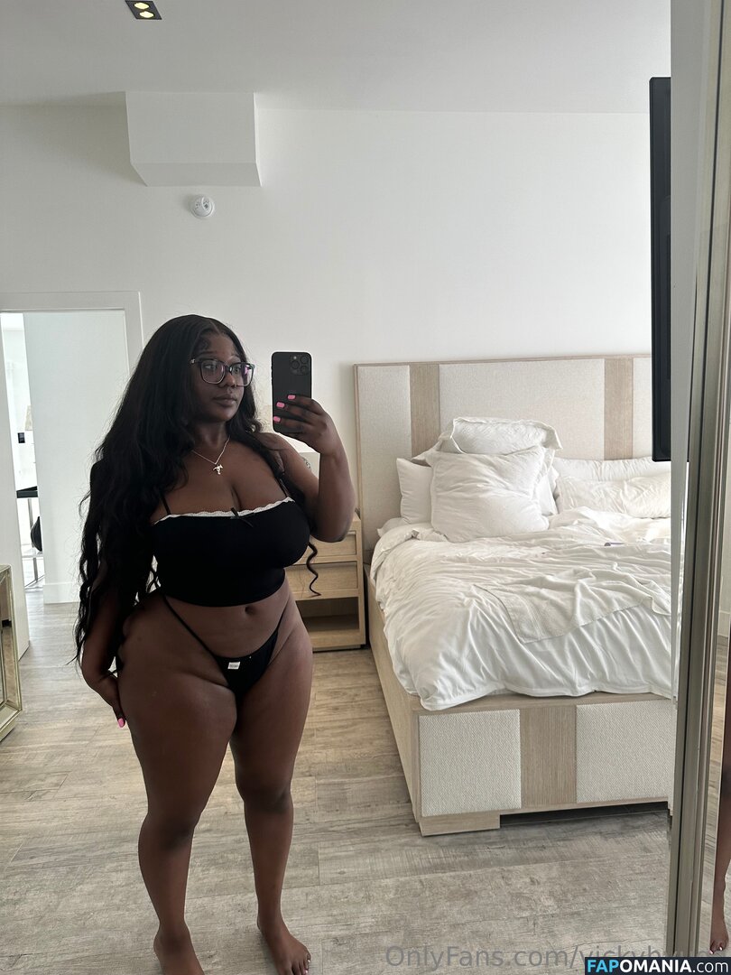 vickyhyuga / vickyyhyuga Nu OnlyFans  Foto vazada #27