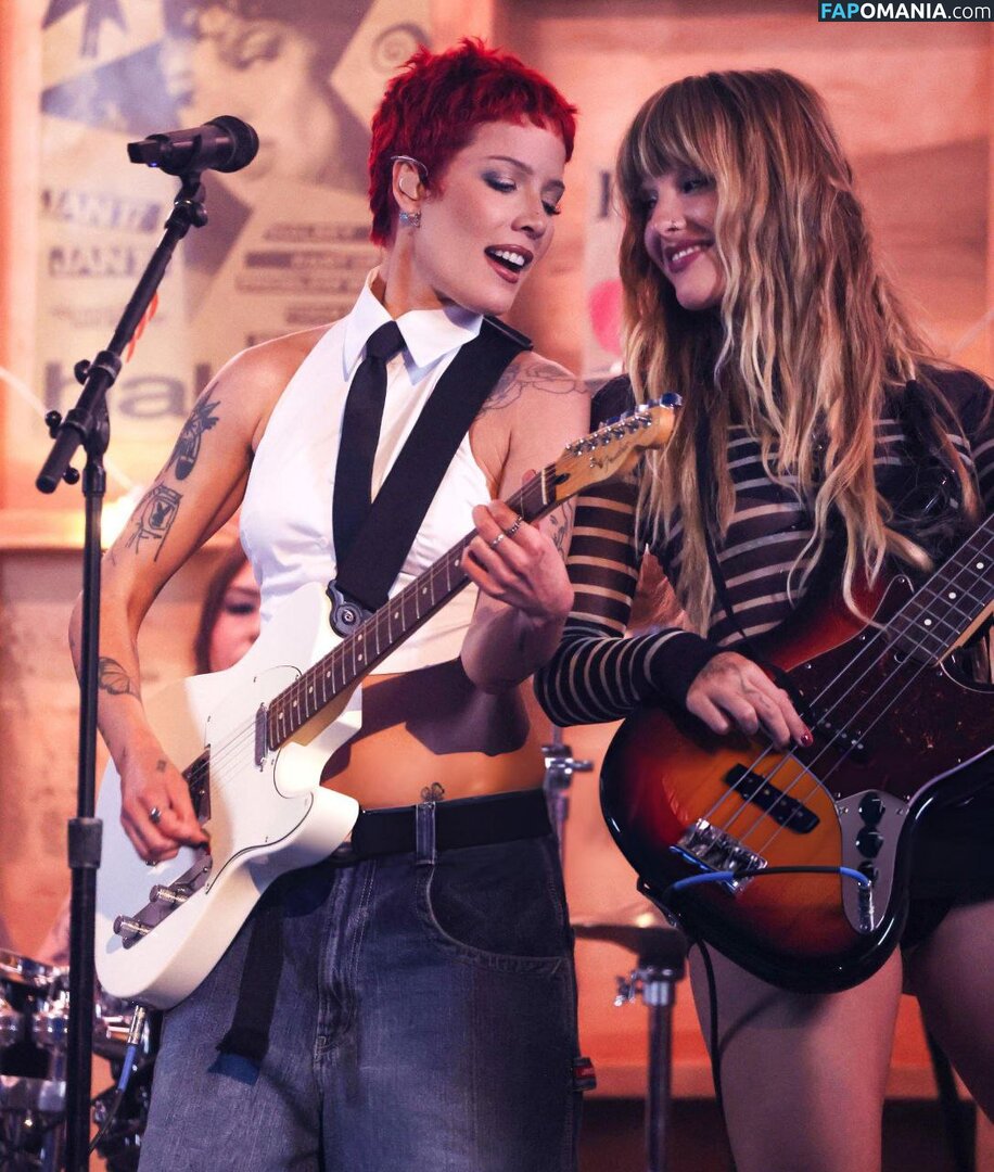 Maneskin bassist / Victoria De Angelis / vicdeangelis Nu OnlyFans  Foto vazada #1079