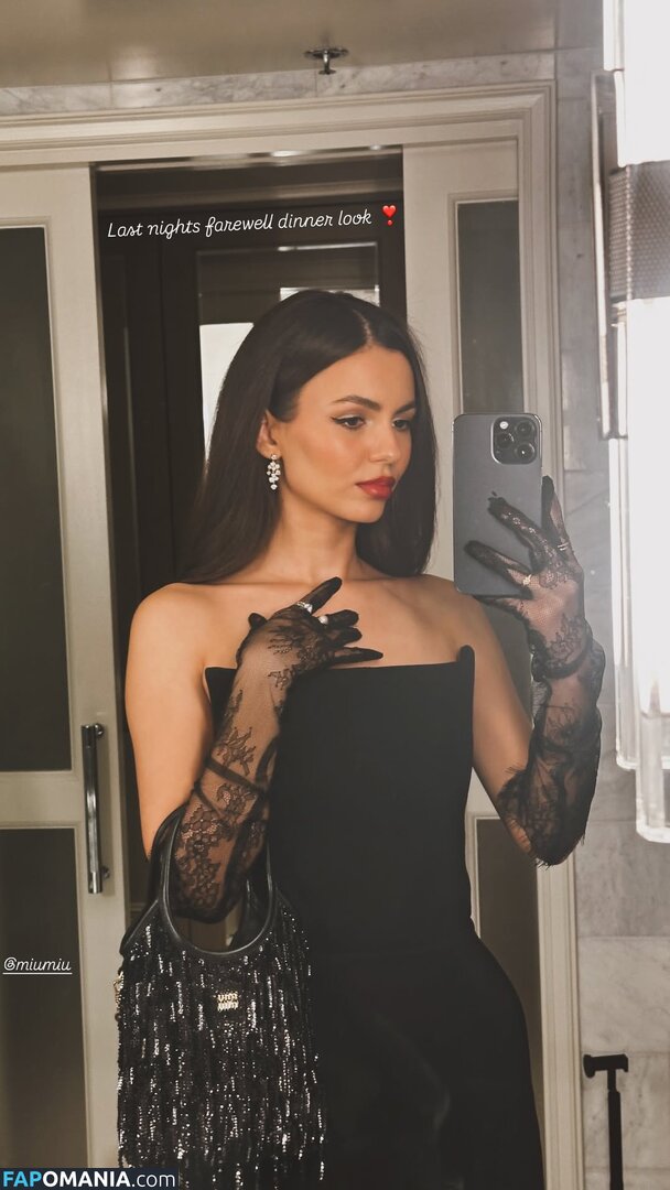 Victoria Justice / https: / victoriajustice Nu OnlyFans  Foto vazada #26