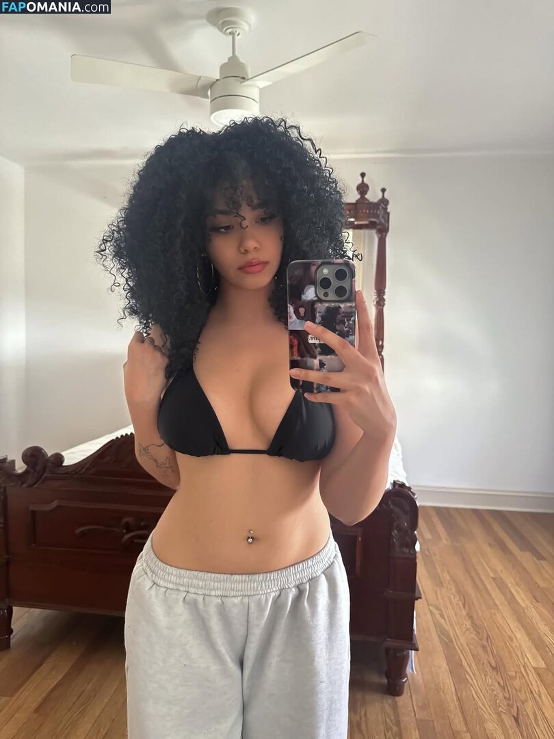 Victoria Vonne / pixieonyxx Nu OnlyFans  Foto vazada #2
