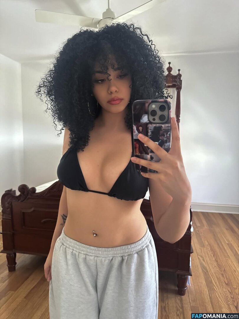 Victoria Vonne / pixieonyxx Nu OnlyFans  Foto vazada #4