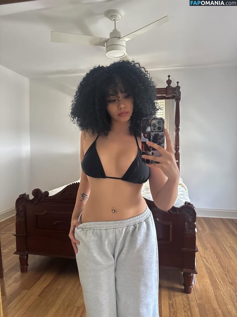 Victoria Vonne / pixieonyxx Nu OnlyFans  Foto vazada #7
