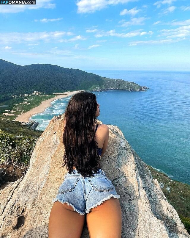 Victtoria Medeiros / Victtoriamedeiros / euvicmedeiros Nu OnlyFans  Foto vazada #189