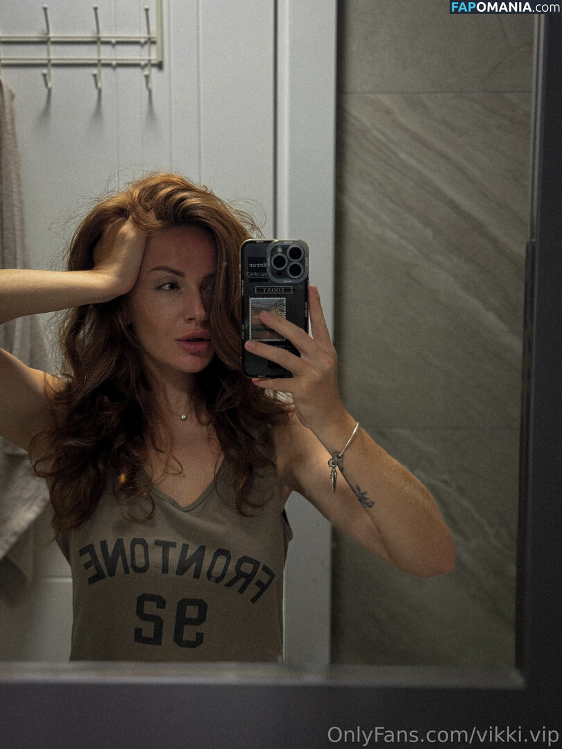 vikki.vip Nu OnlyFans  Foto vazada #3