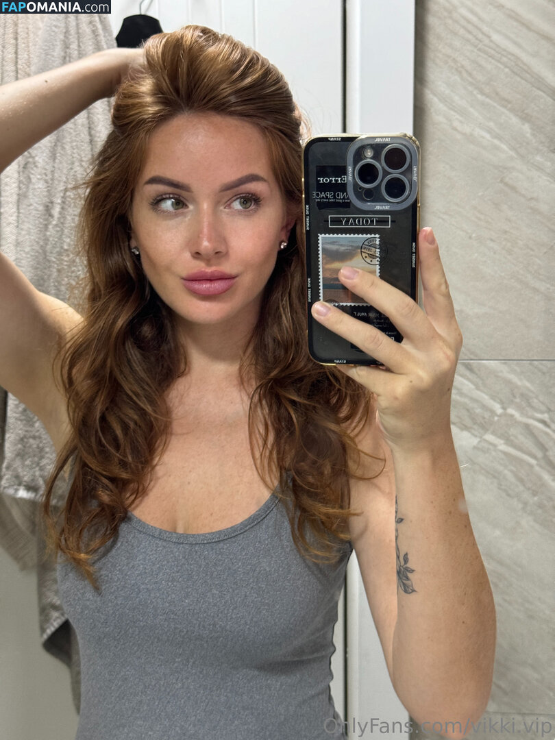 vikki.vip Nu OnlyFans  Foto vazada #4