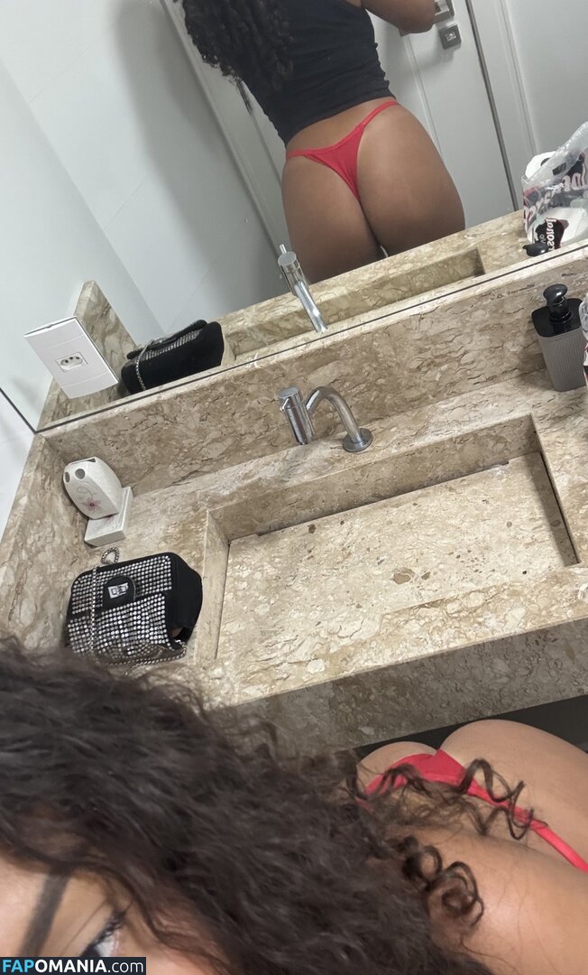 Virginniasiqueira / hotpornstar / nabrufilms Nu OnlyFans  Foto vazada #4