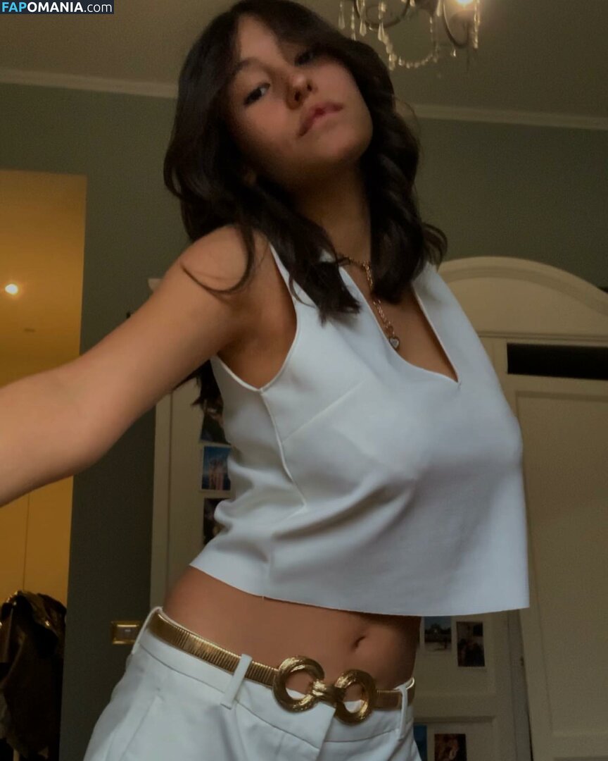 Vittoria / _viu__ / come_fly_with_me Nu OnlyFans  Foto vazada #14