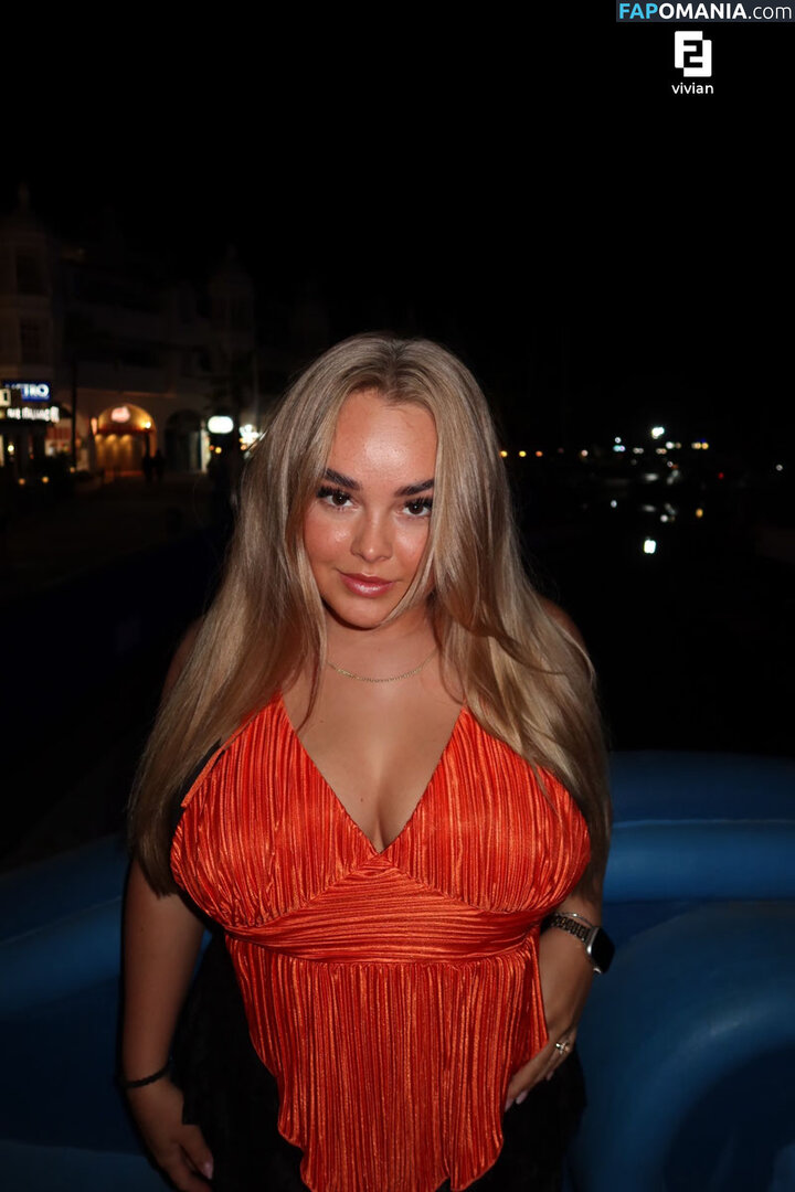 Vivian Bron / Vivianlilanebron / vivianlilianebron Nu OnlyFans  Foto vazada #4