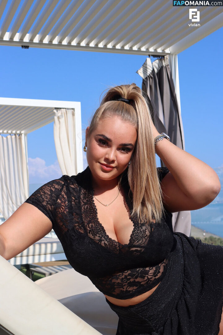 Vivian Bron / Vivianlilanebron / vivianlilianebron Nu OnlyFans  Foto vazada #11