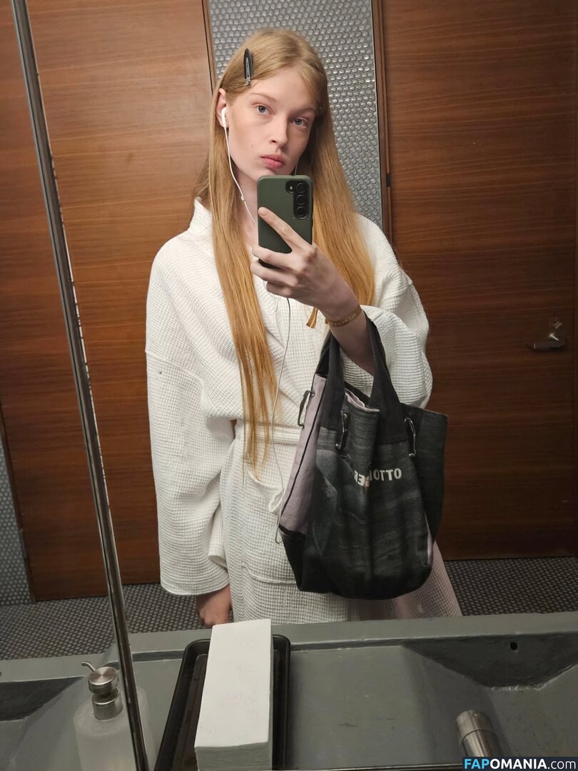 Vivian Jenna Wilson / vivllainous Nu OnlyFans  Foto vazada #3