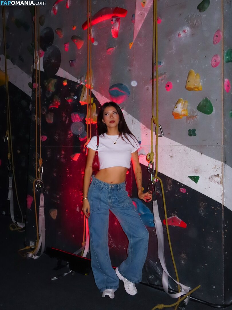 Vivian Marie Wong / https: / vivianmariewong / vivianwong_ Nu OnlyFans  Foto vazada #1
