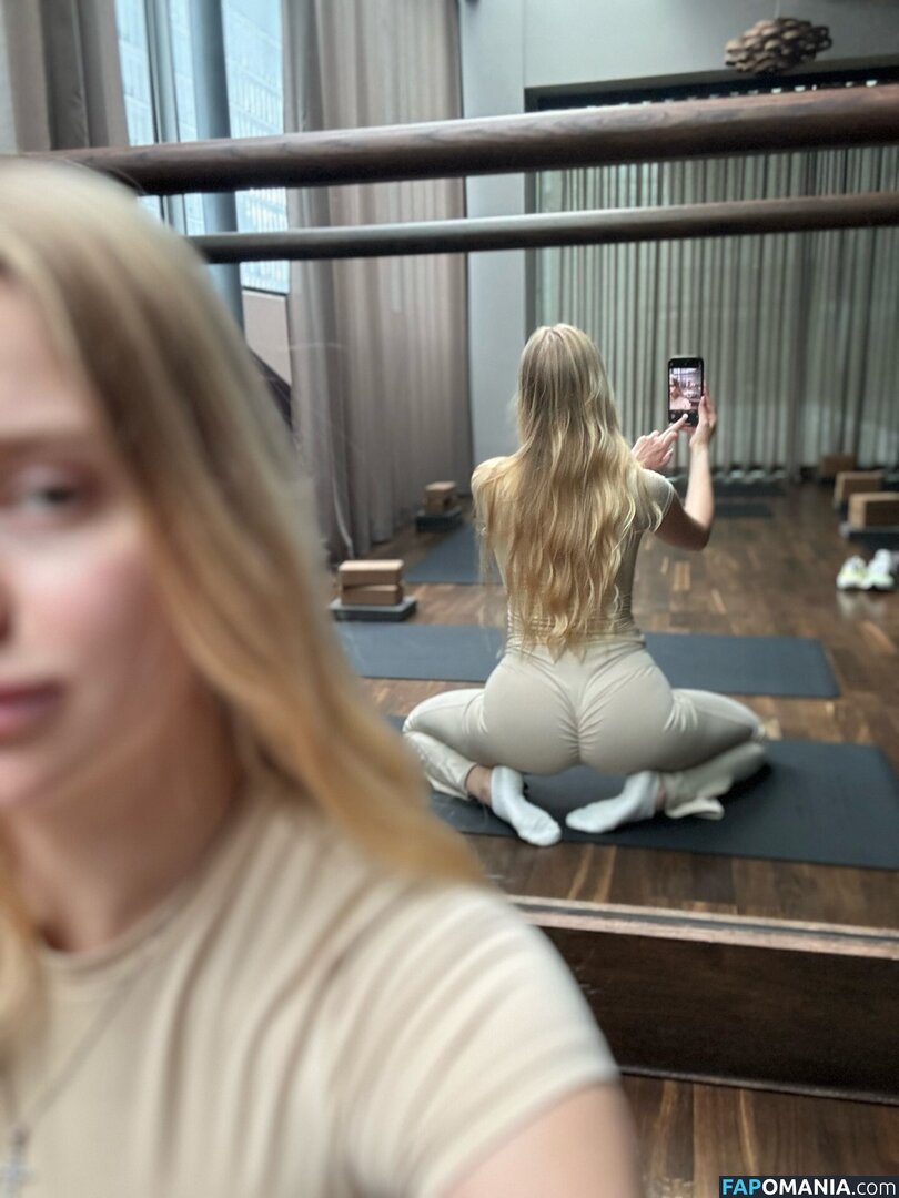 Vlada Dobryak / Vladababy / Vladaelfie Nu OnlyFans  Foto vazada #330