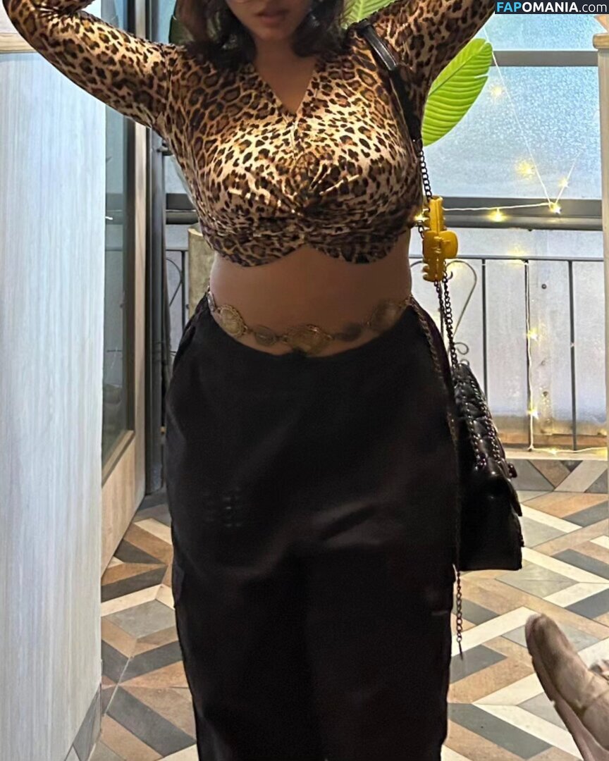 vr / vrindardddd_ Nu OnlyFans  Foto vazada #7