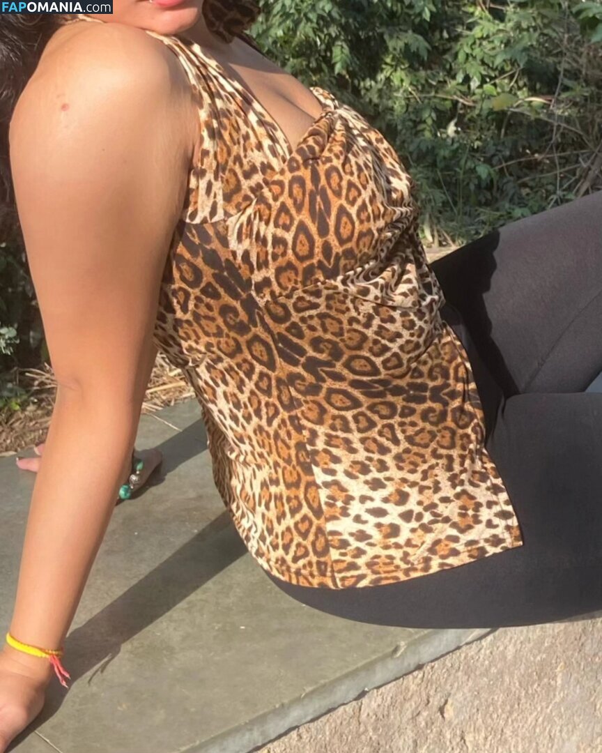 vr / vrindardddd_ Nu OnlyFans  Foto vazada #10