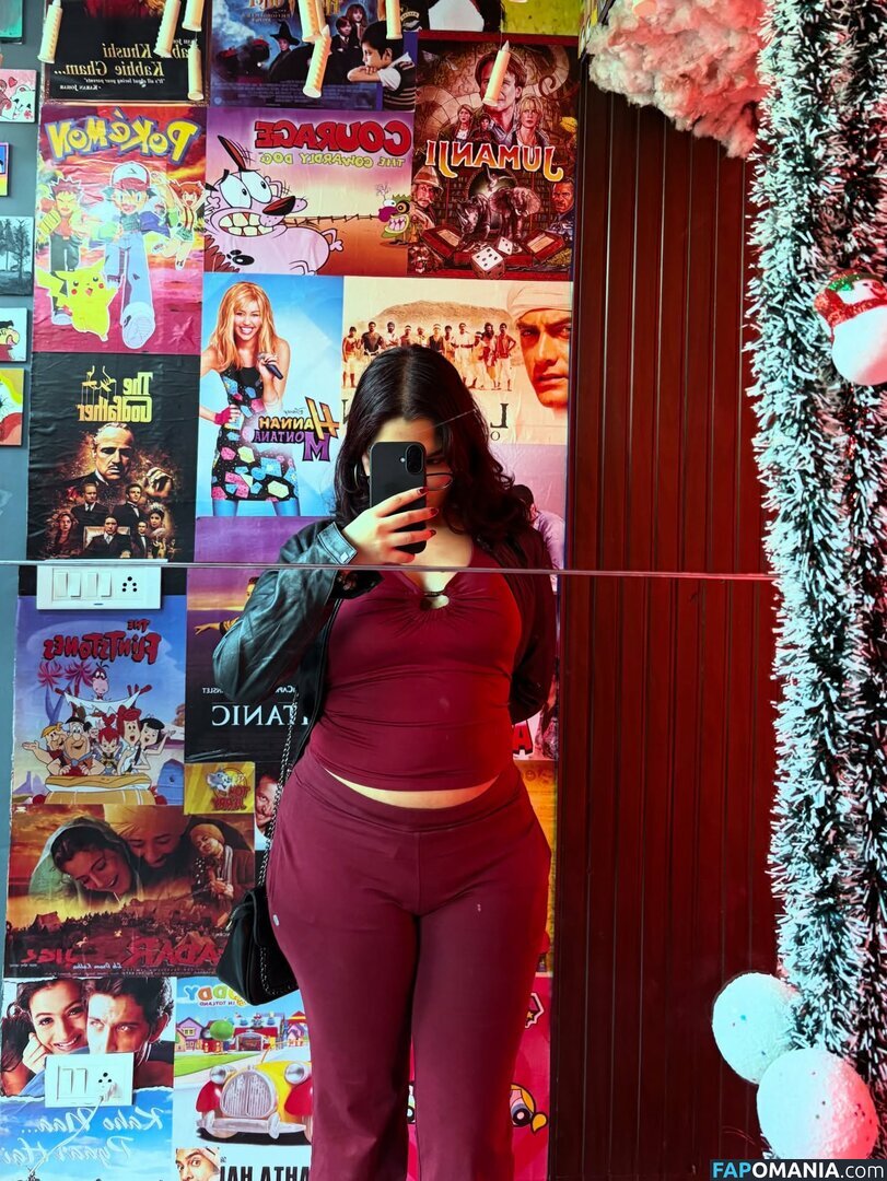 vr / vrindardddd_ Nu OnlyFans  Foto vazada #25