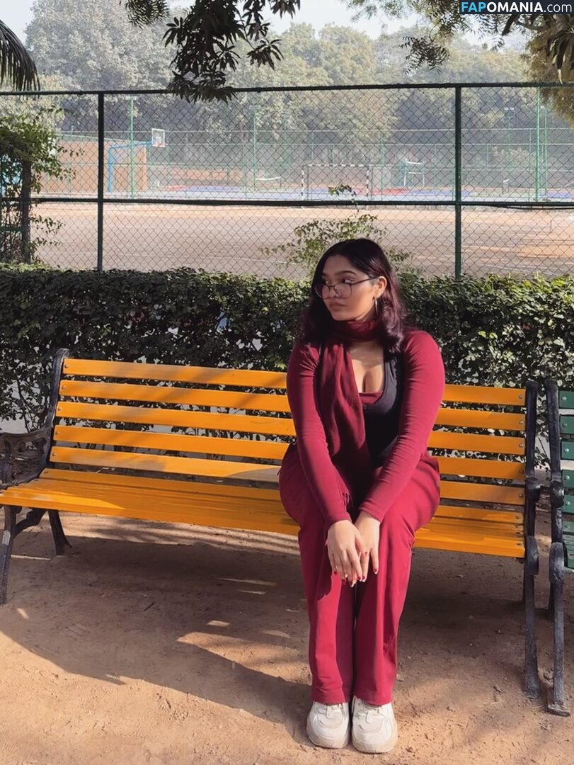 vr / vrindardddd_ Nu OnlyFans  Foto vazada #29