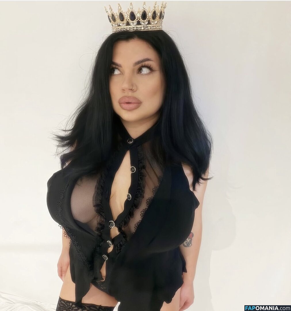 vvv.k_s / vvv.k_s7 Nu OnlyFans  Foto vazada #1