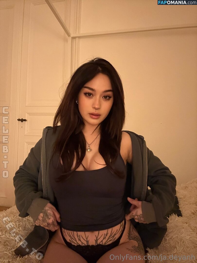 Vylerria / itsjadeyanh / ja.dey / ja.deyanh / vy_beby Nu OnlyFans  Foto vazada #8