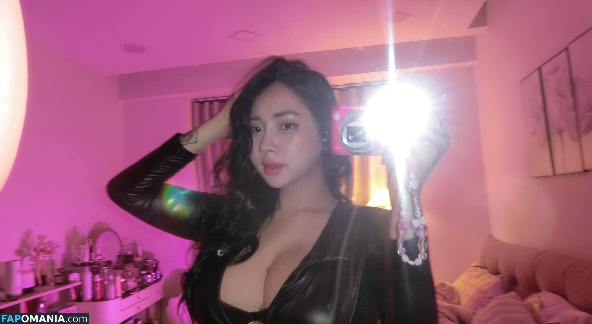 vynehellebore / vyvy.babieeeew / vyvybabiee Nu OnlyFans  Foto vazada #2