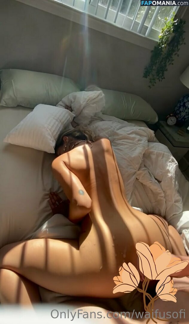 dosesofsof / waifusofi Nu OnlyFans  Foto vazada #1