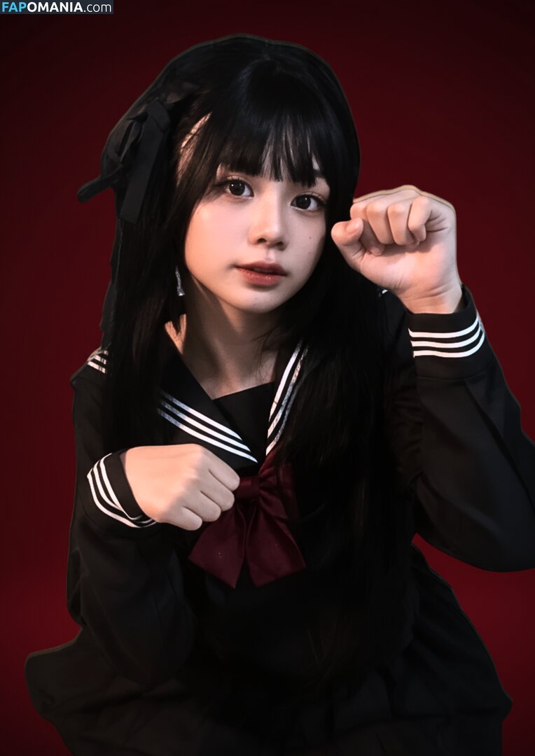 hannahowo / wana / wana_plays Nu OnlyFans  Foto vazada #1