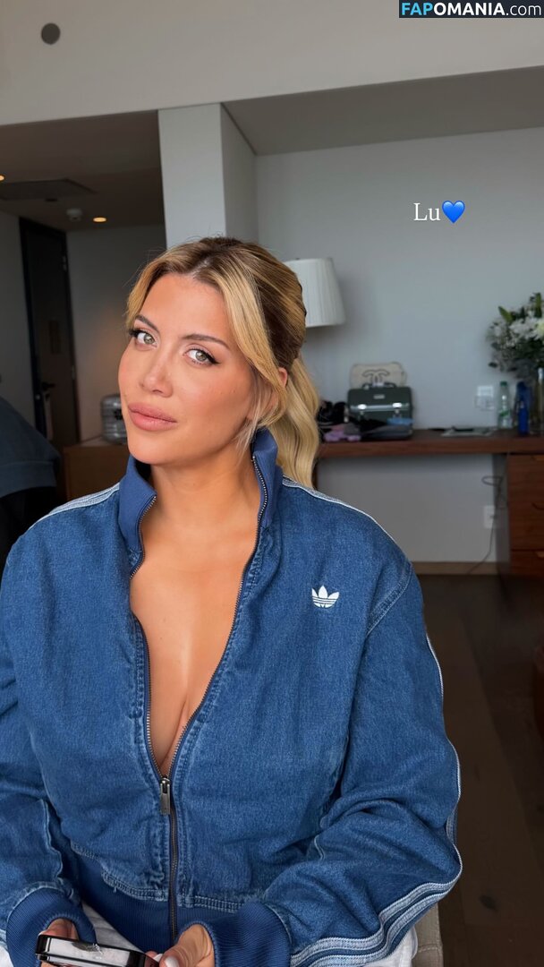 Icardi / Wanda Nara / badbitchwan / wanda_nara / wanditanara Nu OnlyFans  Foto vazada #453