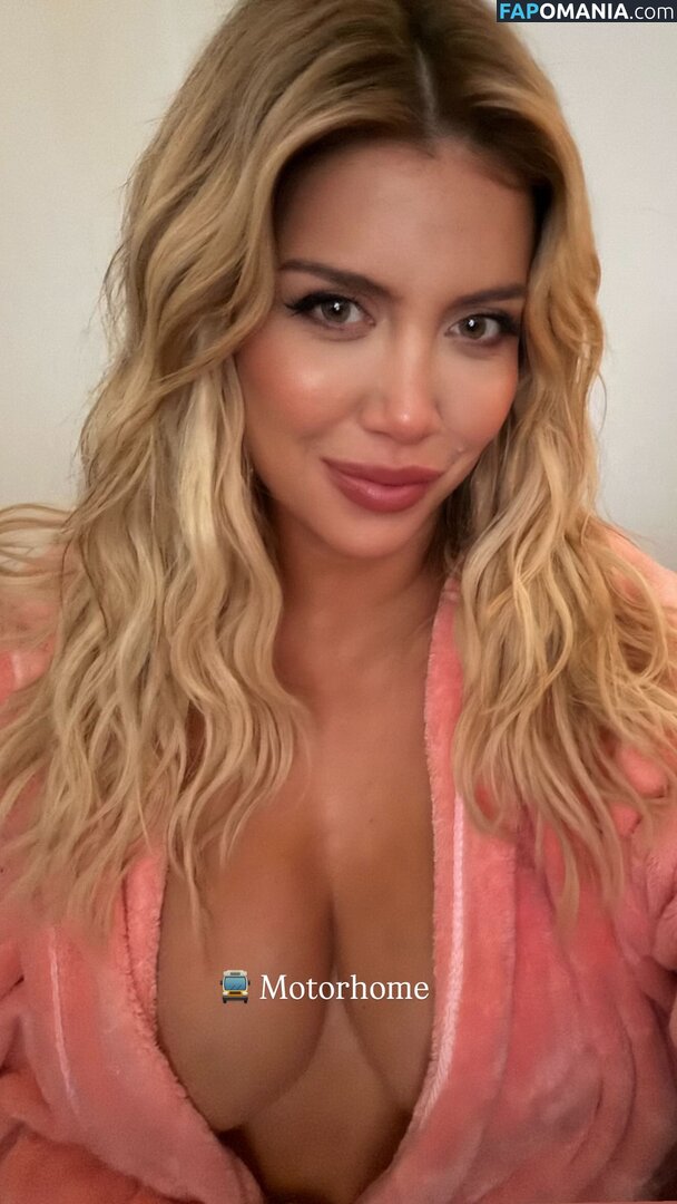 Icardi / Wanda Nara / badbitchwan / wanda_nara / wanditanara Nu OnlyFans  Foto vazada #471