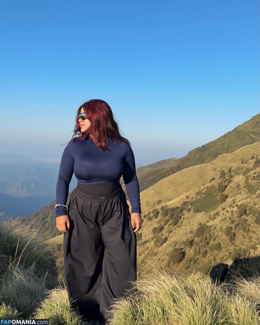 Wanderlust.rawat / ammu_rawat19 Nu OnlyFans  Foto vazada #5