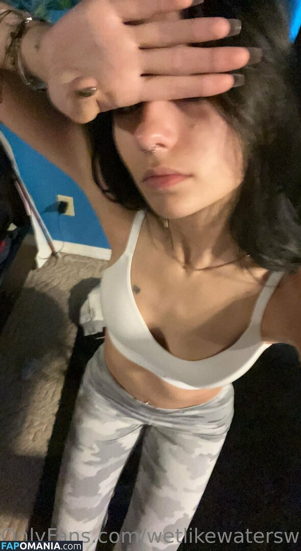 Acacia Gracelyn / The.better.acacia / https: / toptierak / wetlikewatersweetlike Nu OnlyFans  Foto vazada #13