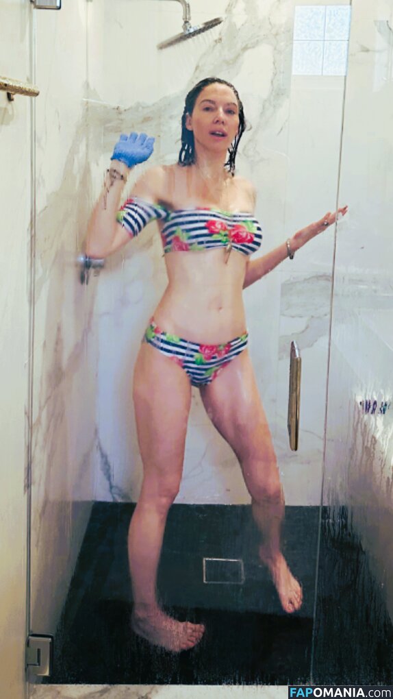 Whitney Cummings / whitneycummings Nu OnlyFans  Foto vazada #5