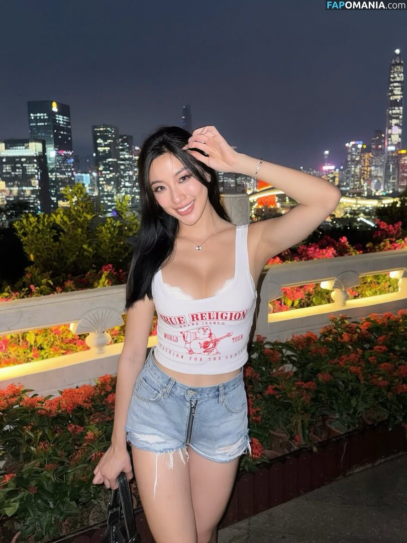 Winnie Chang / winnieechang Nu OnlyFans  Foto vazada #3