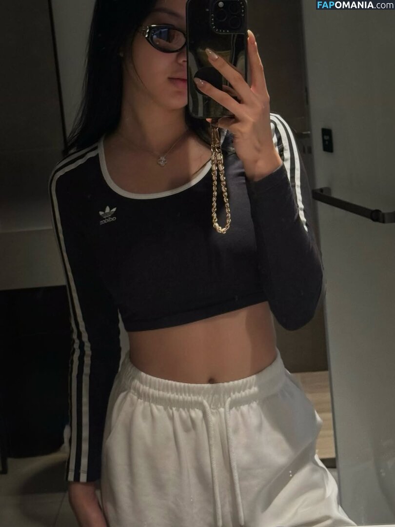 Winnie Chang / winnieechang Nu OnlyFans  Foto vazada #7