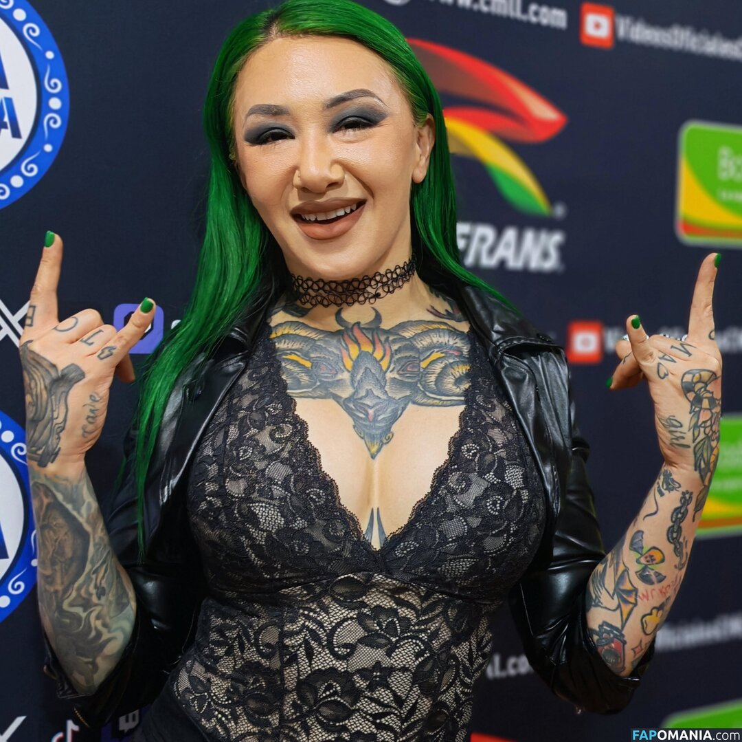 Shotzi Blackheart / ShotziWWE / WWE Shotzi Nu OnlyFans  Foto vazada #18